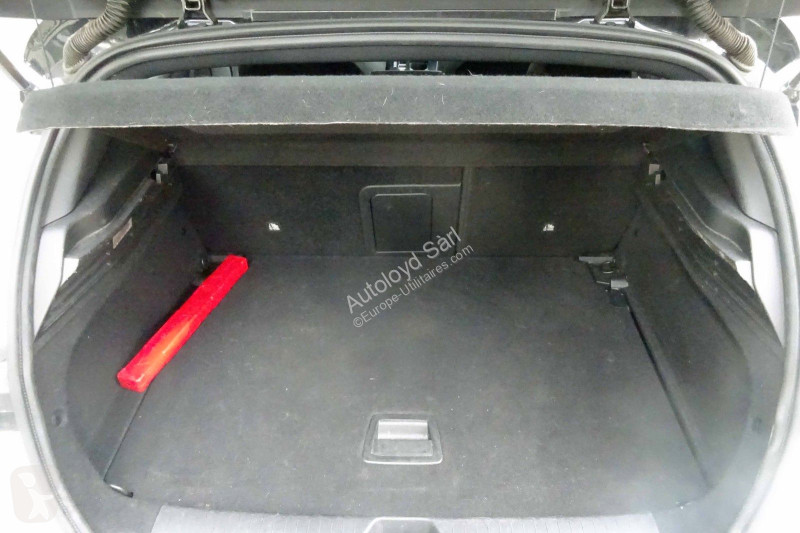 Лекотоварен автомобил Opel ASTRA 1,2 E-DSC 136...