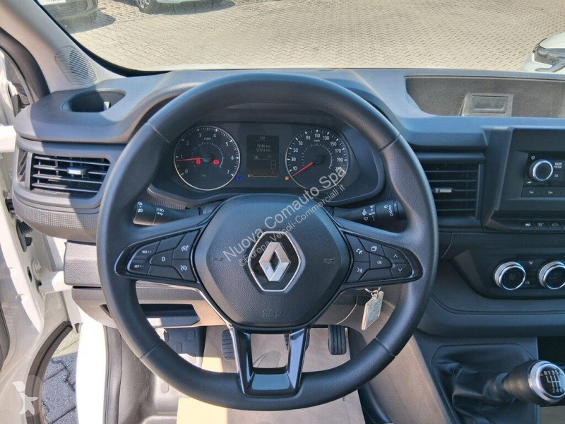 Лекотоварен автомобил Renault IV