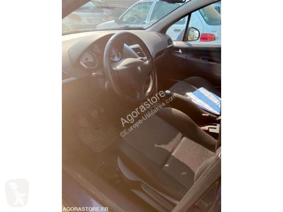 Комерційні автомобілі