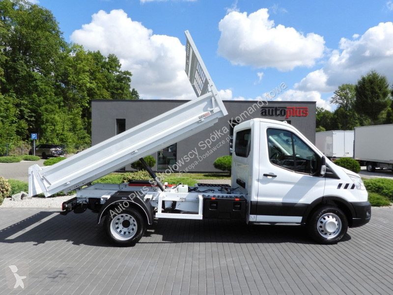Лекотоварен автомобил Ford  TRANSIT