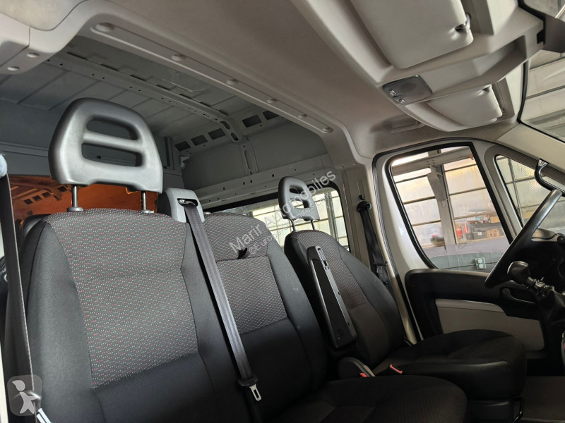 Véhicule utilitaire Citroën JUMPER FG