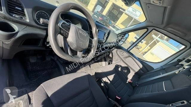 Furgoneta Iveco
