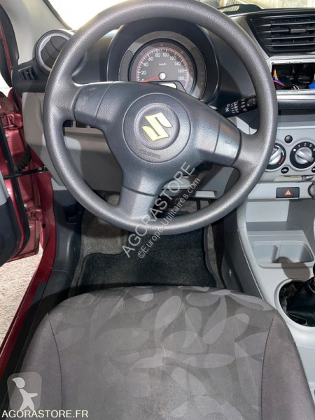 Лекотоварен автомобил Suzuki ALTO