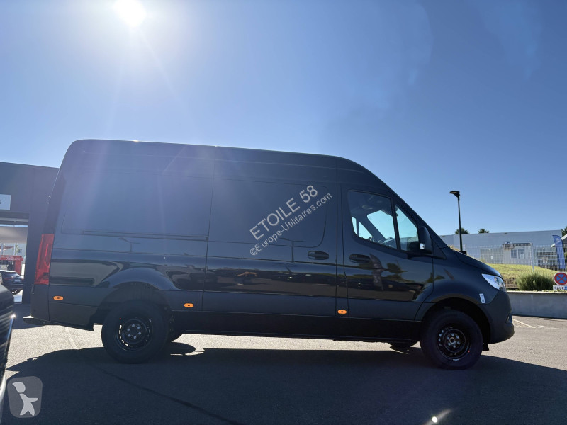 Лекотоварен автомобил Mercedes SPRINTER FGN 315...