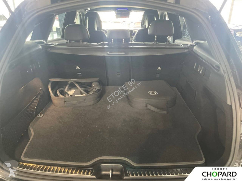 Лекотоварен автомобил Mercedes GLC 300 de...