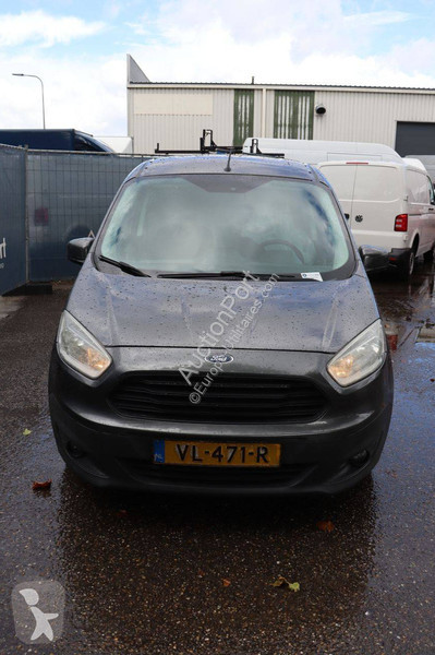 Furgoneta Ford Courier
