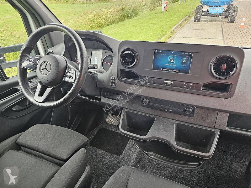 Furgoneta Mercedes 516 trekhaak 3500kg EUR6