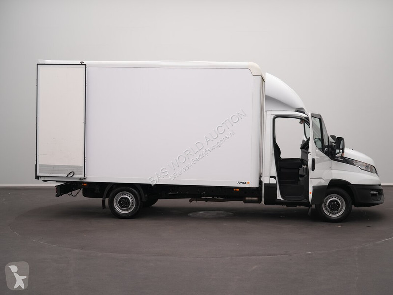 Furgoneta Iveco 35S16