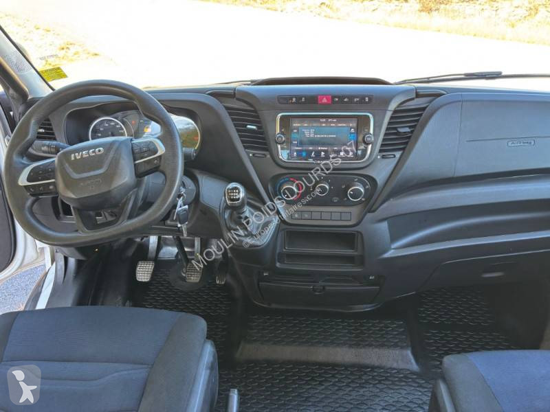 Furgoneta Iveco 35C16