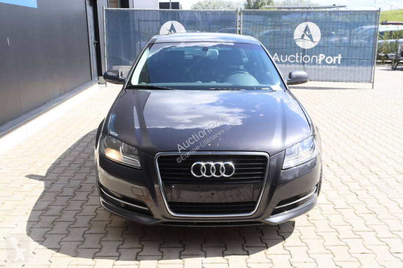 Furgoneta Audi
