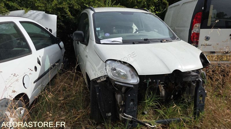 Лекотоварен автомобил Fiat PANDA
