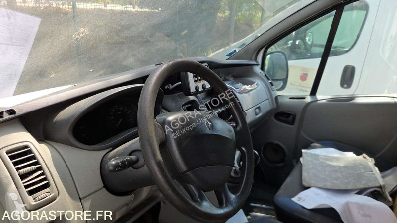 Лекотоварен автомобил Renault TRAFIC