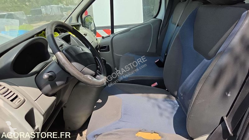 Лекотоварен автомобил Renault TRAFIC