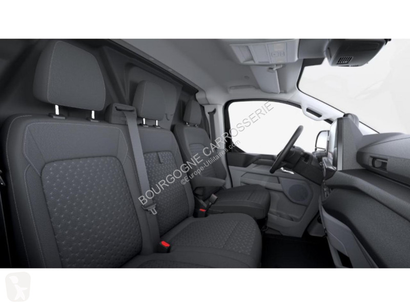 Лекотоварен автомобил Ford TRANSIT CUSTOM 2.0...