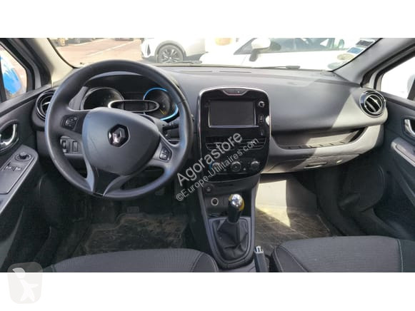 Лекотоварен автомобил Renault CLIO