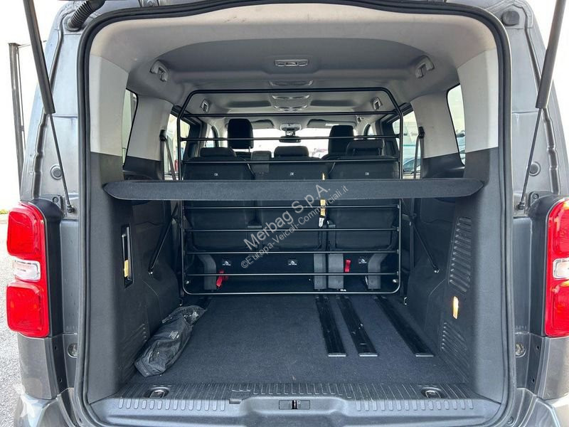 Furgoneta Peugeot BlueHDi 150 S&S Business Compact