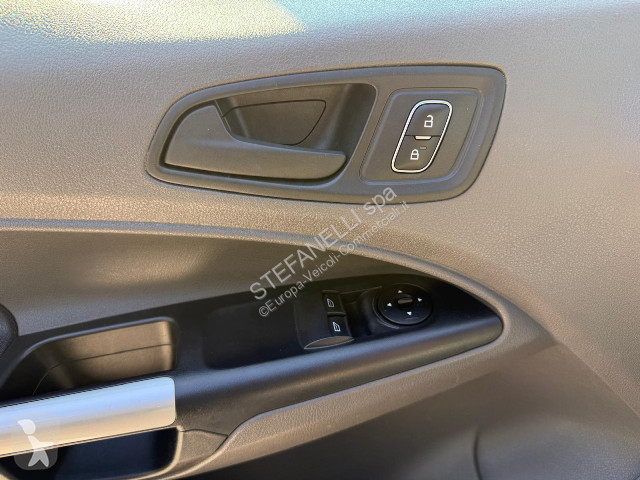 Bedrijfswagen Ford TRANSIT CONNECT L2H1 210 1.5...