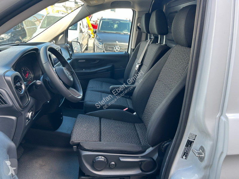 Лекотоварен автомобил Mercedes Vito  9G Extral...