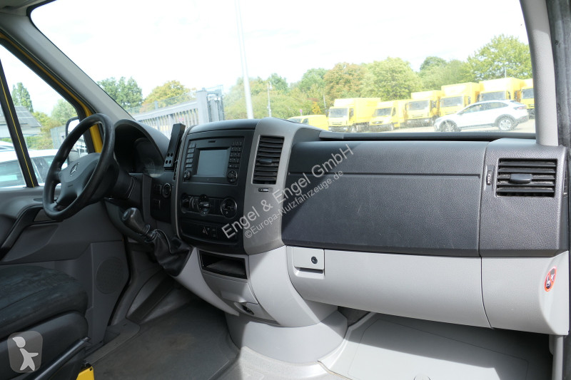 Лекотоварен автомобил Mercedes Sprinter 314 CDI...