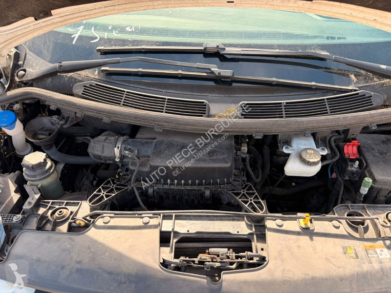 Лекотоварен автомобил Ford 2.0 EcoBlue TDCi 130...