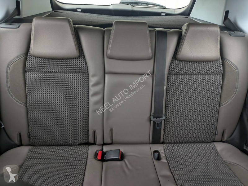 Лекотоварен автомобил Peugeot