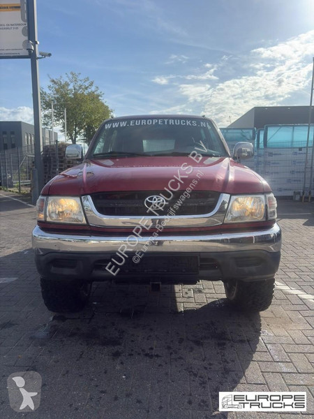 Furgoneta Toyota Manual - 2.5Ltr - 4x4 Hilux