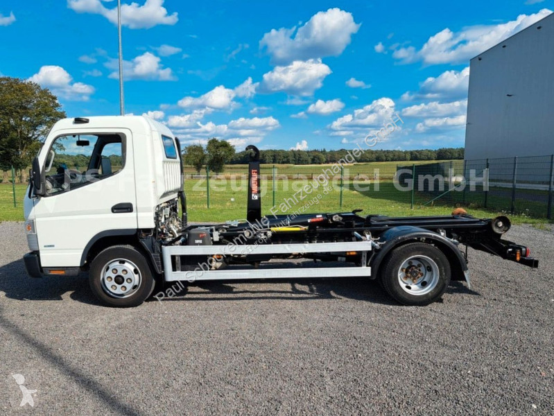 Furgoneta Fuso 7C18* HIAB Abrollkipper