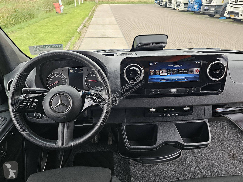 Bedrijfswagen Mercedes 317 L2H2 LED Mbux10