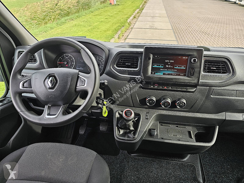 Užitkové vozidlo Renault 2.3 L2H2 Koelwagen D/N!