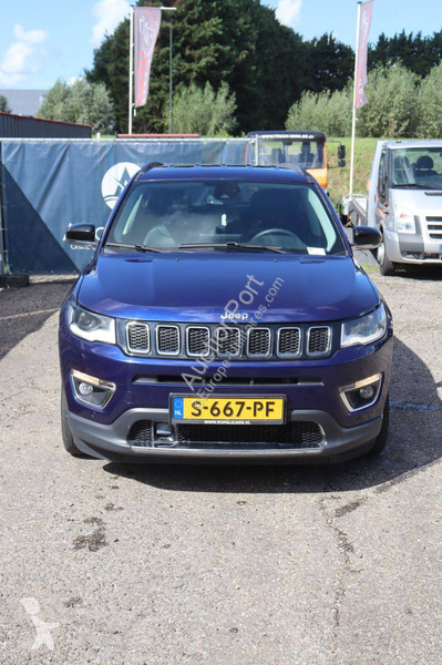 Furgoneta Jeep