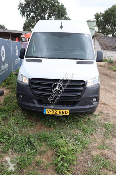 Mercedes 314 CDI van