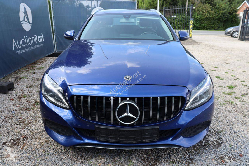 Bedrijfswagen Mercedes 180 D C-lasse