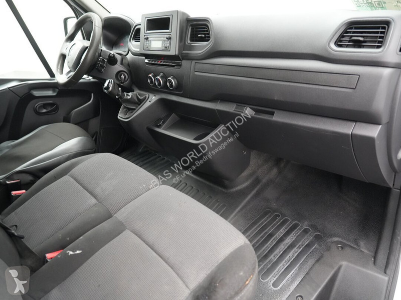 Bedrijfswagen Renault 145PK