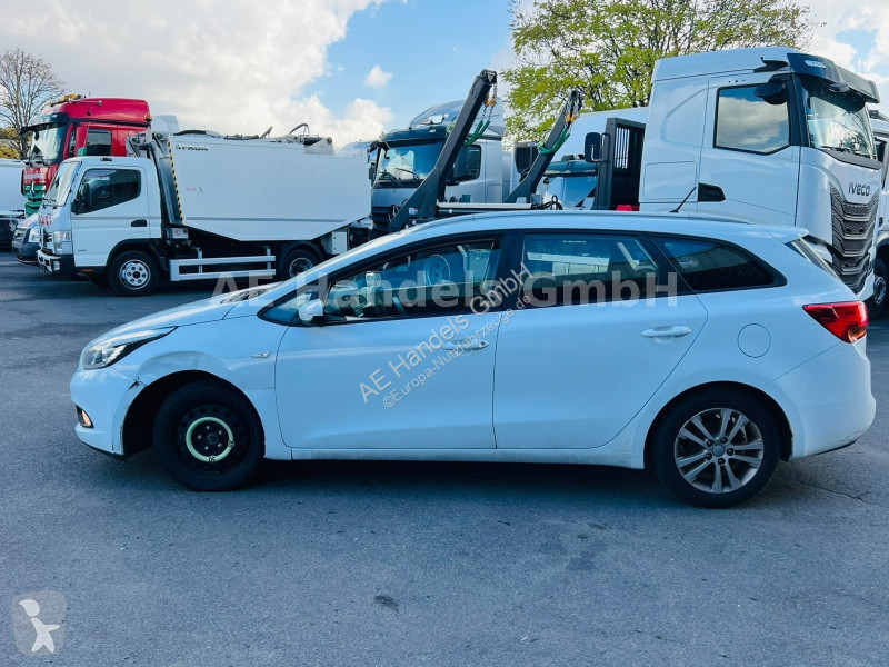 KIA cee'd Sportswagon 1.4 CRDi 90...