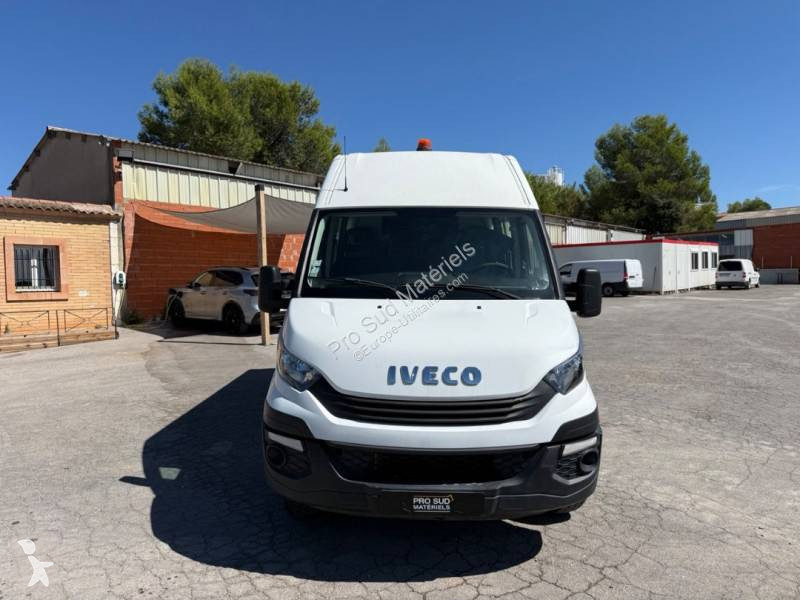 Užitkové vozidlo Iveco 35C15
