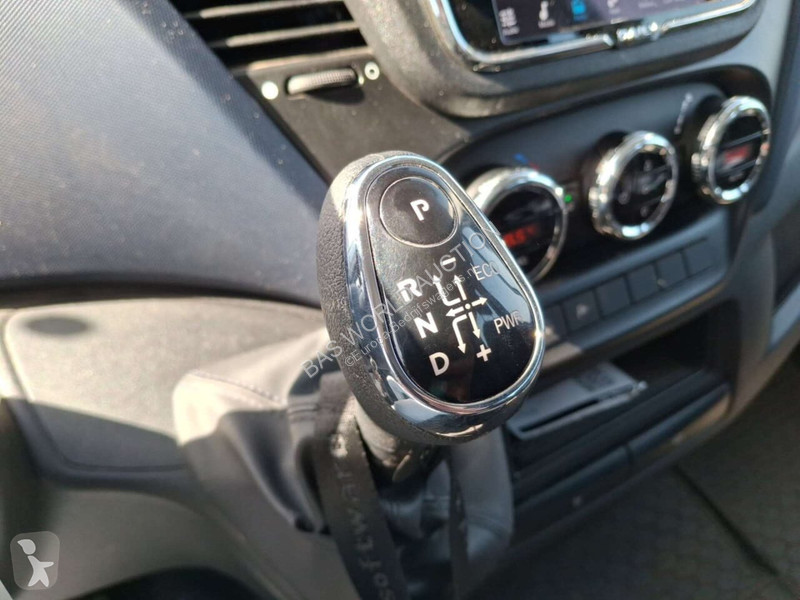 Furgoneta Iveco 3.0D 352L DC 6P. H2 AUT/ECC