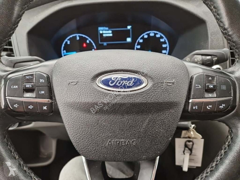 Užitkové vozidlo Ford 350 2.0 TDCI L3H2 Trend...