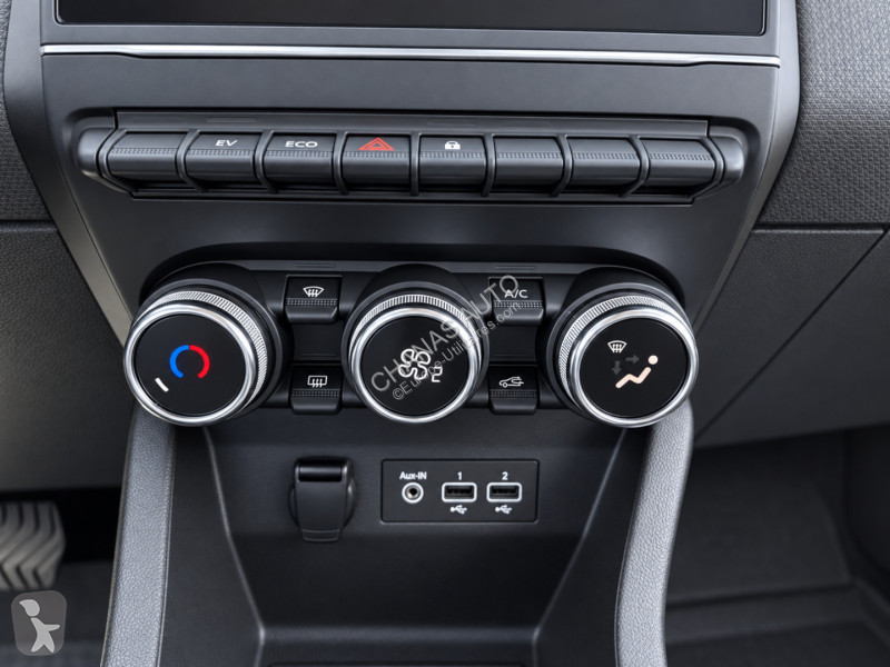 Коммерческий автомобиль Renault 1.6 E-Tech 140...