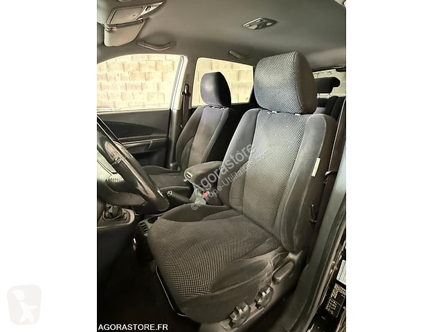 Коммерческий автомобиль