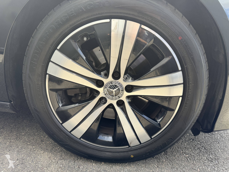 Коммерческий автомобиль Mercedes Classe C 200...