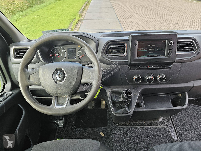 Užitkové vozidlo Renault 2.3 Dub.Cab Open-Laadbak