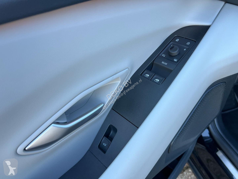 Furgoneta Ford 77kWh | Premium | Extended Range...