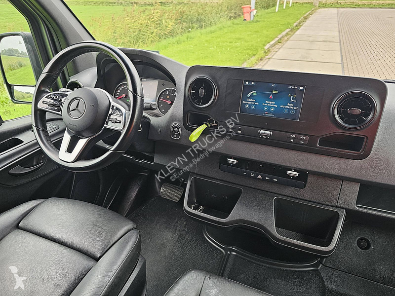 Užitkové vozidlo Mercedes 317 ac automaat EURO6