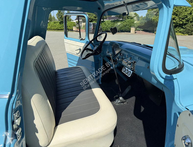 Furgoneta Chevrolet APACHE 5.7 LITER V8 FULLY...