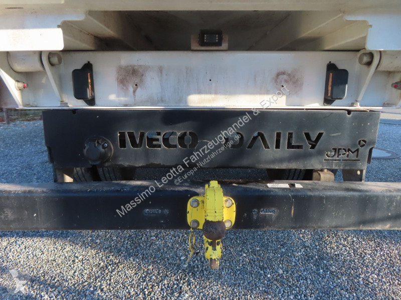 Furgoneta Iveco 35C16  3,0 Kipper DoKa Box FZ.114