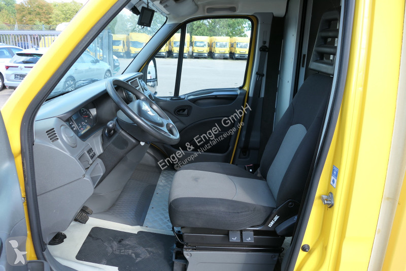 Furgoneta Iveco Daily 35 S11 C30C KURZ...