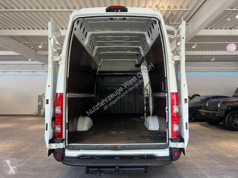 Furgoneta Iveco 35S17 3,0...