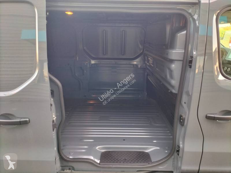 Renault L2H1 2.0 DCI 150CH ADVANCE van