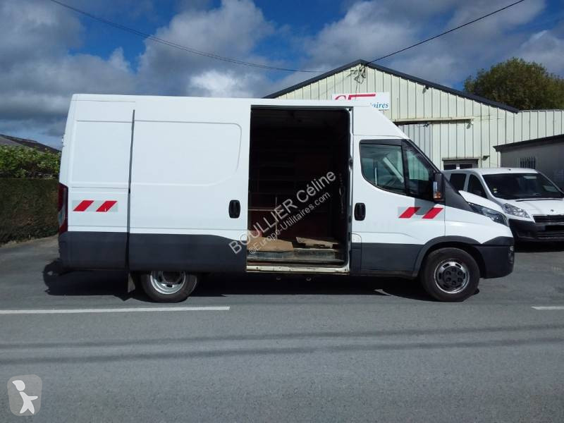 Furgoneta Iveco 35C15