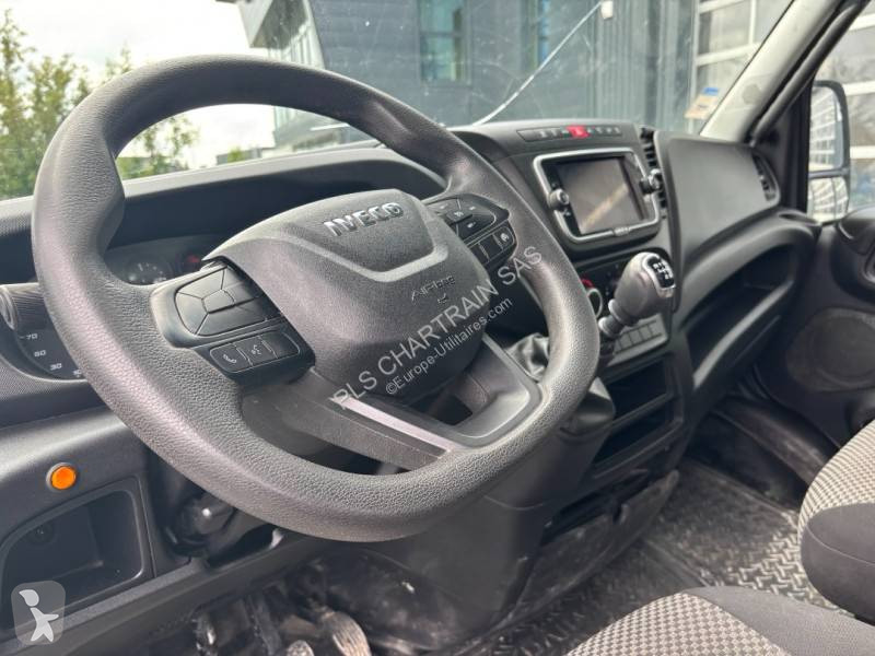 Furgoneta Iveco 35S14